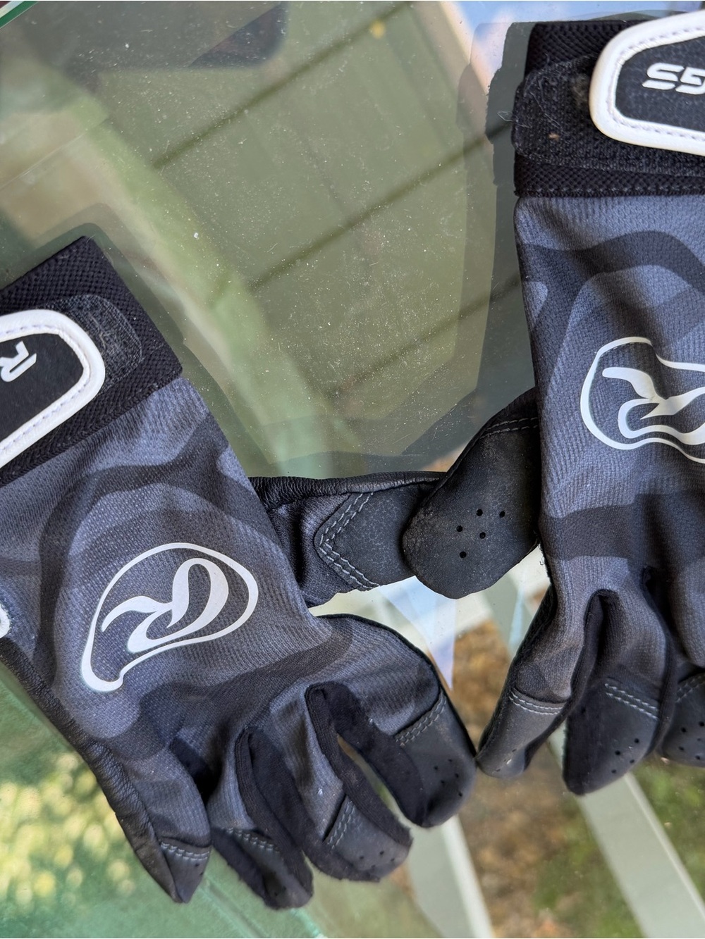 Rawlings gloves - Picture 7 of 8